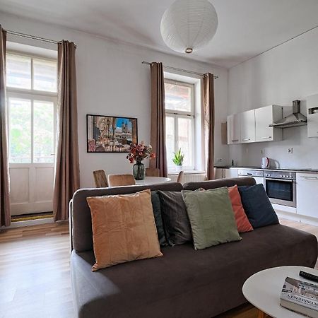 Urban Nest Apartments Swietego Marka27 クラクフ エクステリア 写真