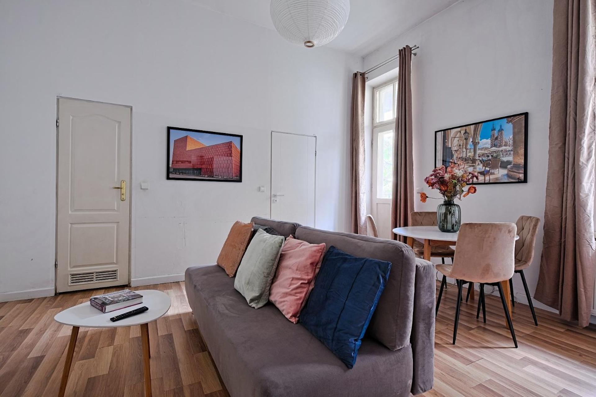 Urban Nest Apartments Swietego Marka27 クラクフ エクステリア 写真
